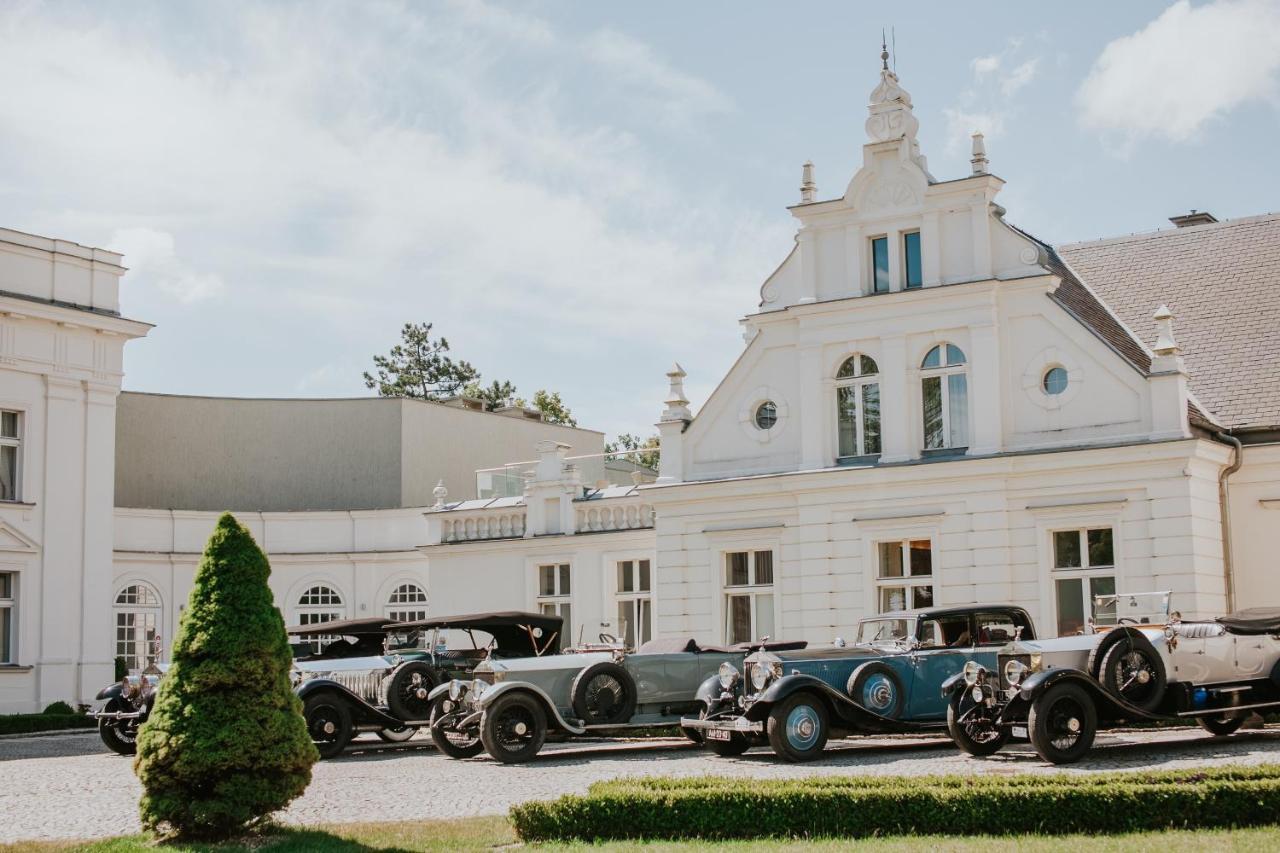 Hotel Palac Romantyczny Turzno Exterior photo